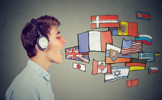 The Future Role of Smart Hearable Technology in Independent Learning